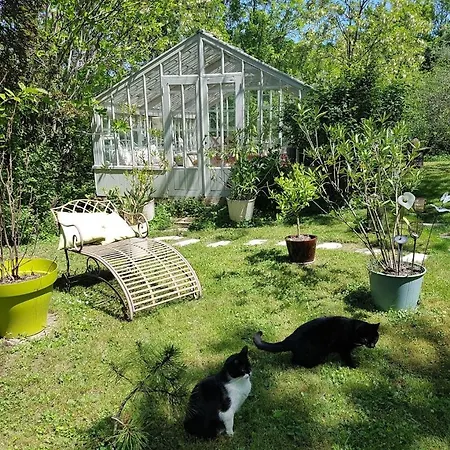 Bed & Breakfast Le Clos De L'ambre 3*